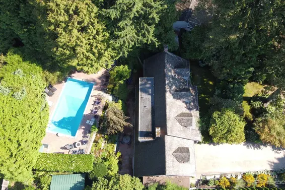 4708 Willow Place, West Vancouver