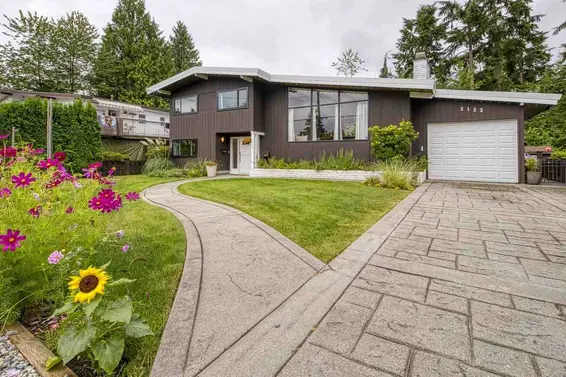 2123 Mountain Highway, North Vancouver