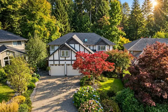 3373 Huntleigh Court, North Vancouver