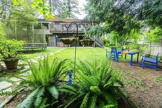2541 Carnation Street, North Vancouver