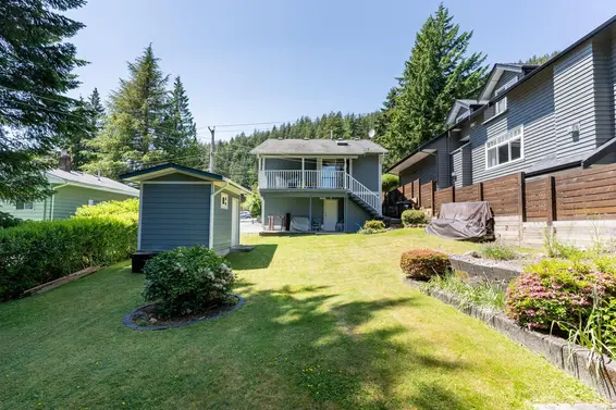 4370 Mountain Highway, North Vancouver