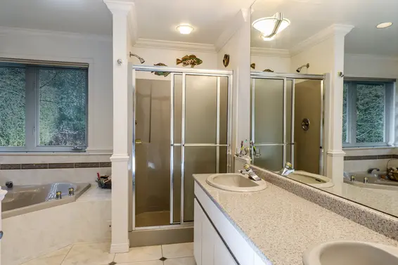 Master Ensuite - 4188 Coventry Way  
