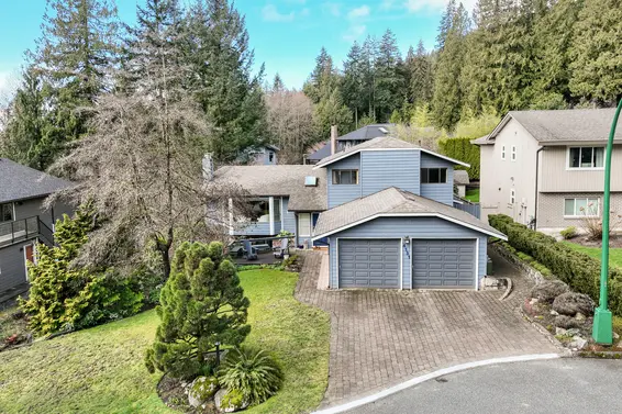 4131 Fircrest Place, North Vancouver