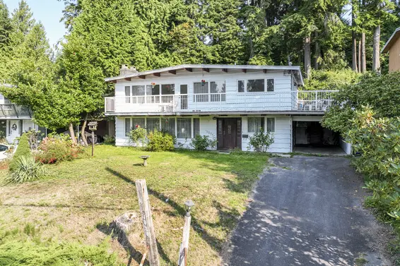 1020 Clements Avenue, North Vancouver For Sale - image 7