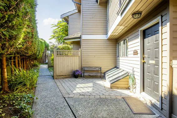 8 251 West 14th Street, North Vancouver For Sale - image 32