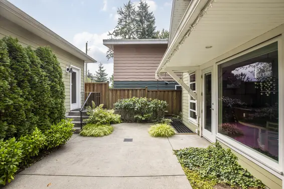 1612 St. Andrews Avenue, North Vancouver For Sale - image 32