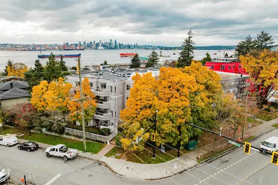 401 245 St. Davids Avenue, North Vancouver