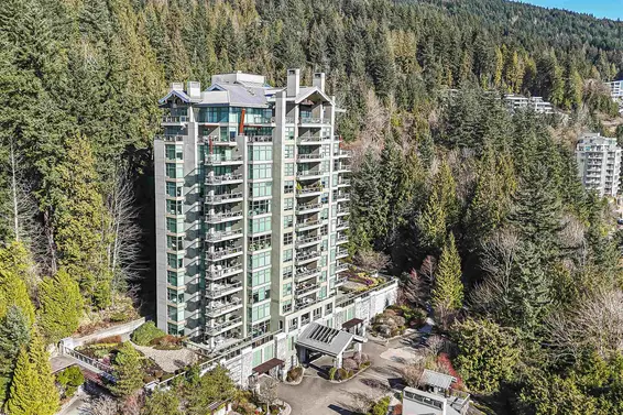 1001 3315 Cypress Place, West Vancouver