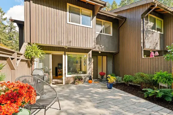 2026 Purcell Way, North Vancouver