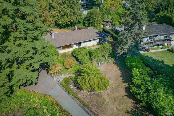 885 Highland Drive, West Vancouver For Sale - image 5