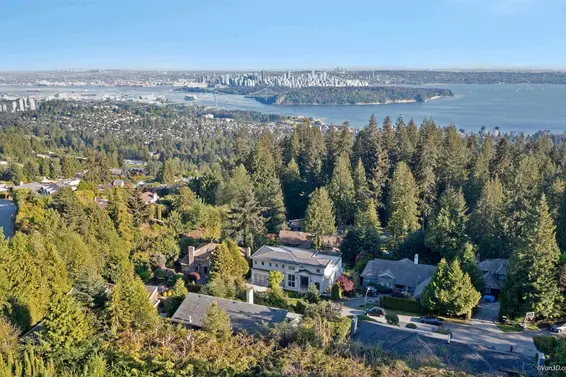 1383 Cammeray Road, West Vancouver For Sale - image 3