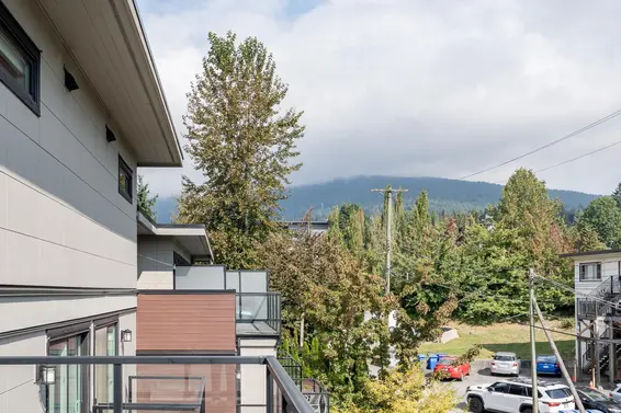 16 2358 Western Avenue, North Vancouver