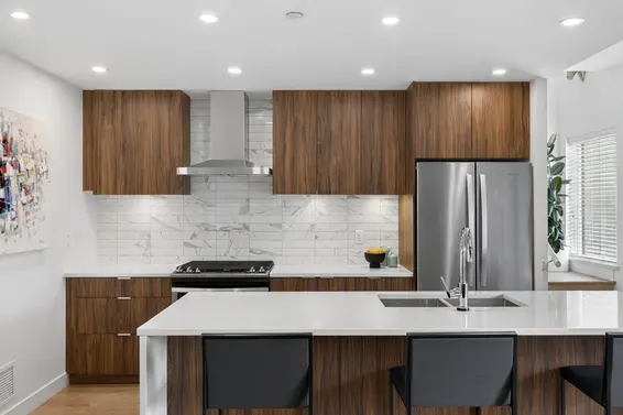 14 3596 Salal Drive, North Vancouver