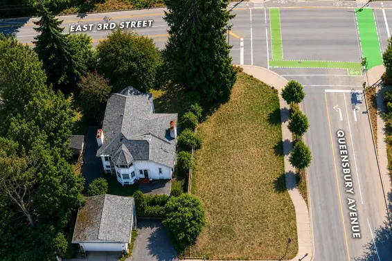 802/808 3rd Street, North Vancouver