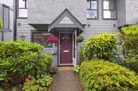 17 225 West 14th Street, North Vancouver