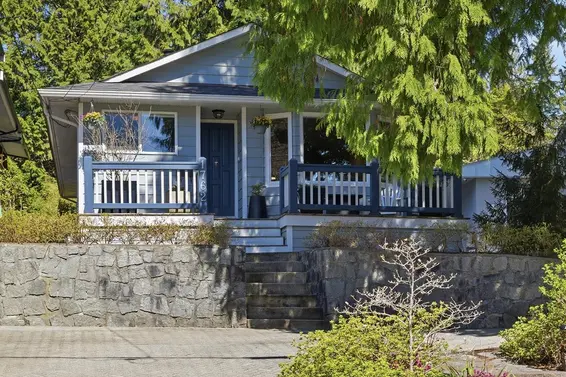 1762 Evelyn Street, North Vancouver