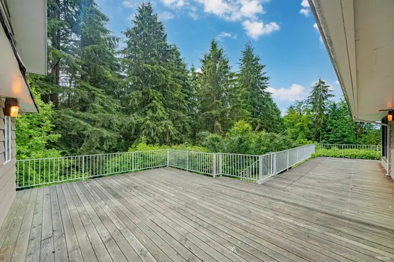 630 Holmbury Place, West Vancouver For Sale - image 17