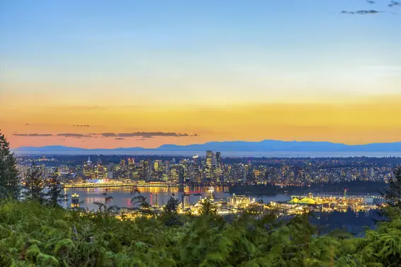 403 Newdale Court, North Vancouver