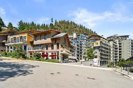 204 6699 Nelson Avenue, West Vancouver