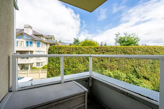 301 2203 Bellevue Avenue, West Vancouver For Sale - image 24