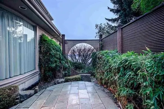 1538 Chippendale Court, West Vancouver For Sale - image 25