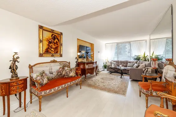 205 2024 Fullerton Avenue, North Vancouver For Sale - image 3