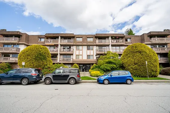 305 236 West 2Nd Street, North Vancouver For Sale - image 2