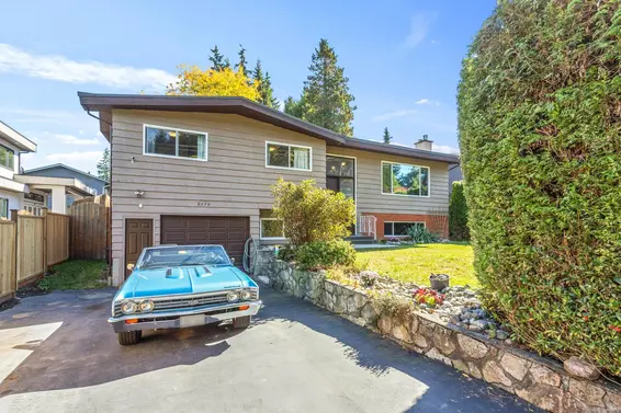 2370 Mountain Highway, North Vancouver