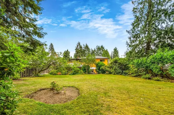 1071 Carnaby Place, North Vancouver