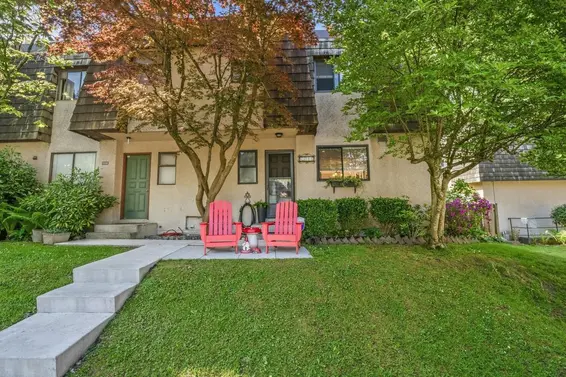 1106 Premier Street, North Vancouver