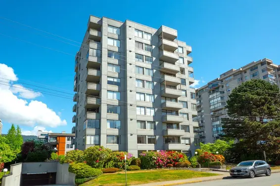 701 1341 Clyde Avenue, West Vancouver