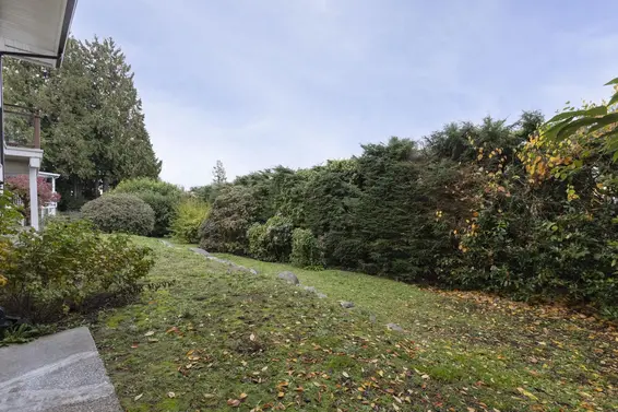 1230 Renton Road, West Vancouver For Sale - image 38