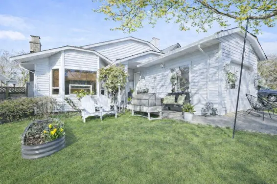 875 Porteau Place, North Vancouver