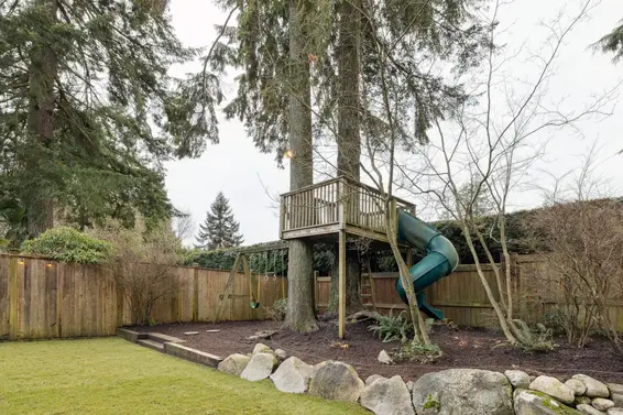 1145 Lytton Place, North Vancouver For Sale - image 28