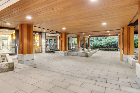 528 723 West 3rd Street, North Vancouver