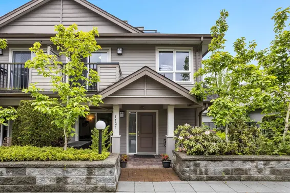 1121 St. Andrews Avenue, North Vancouver