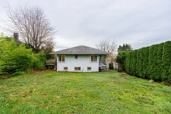 2383 Mathers Avenue, West Vancouver For Sale - image 37