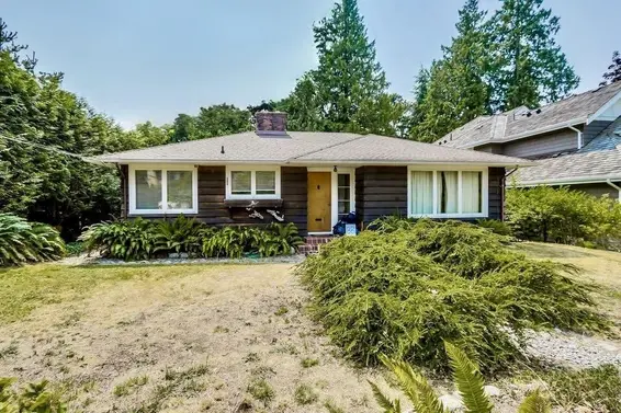 4386 Erwin Drive, West Vancouver