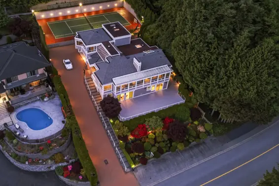 1574 Chartwell Drive, West Vancouver