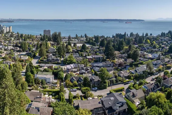 2441 Nelson Avenue, West Vancouver For Sale - image 30
