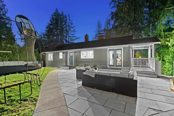 4123 Virginia Crescent, North Vancouver