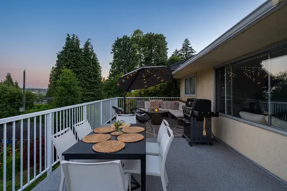 1231 Cloverley Street, North Vancouver For Sale - image 33