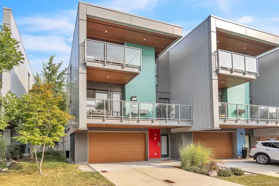 17 3596 Salal Drive, North Vancouver
