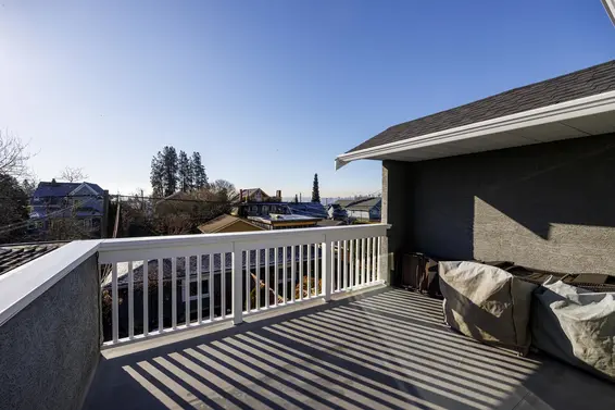 321 East 11Th Street, North Vancouver For Sale - image 33