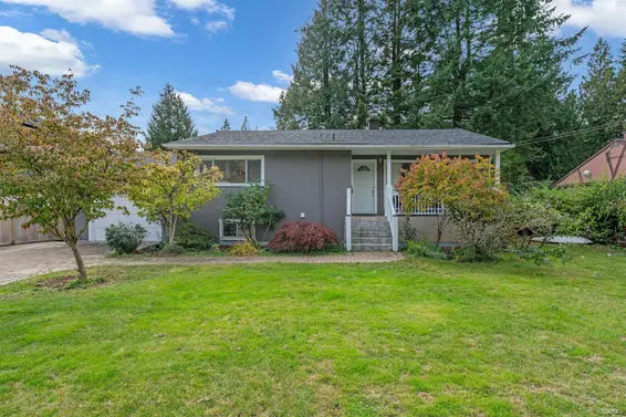 1075 Ruthina Avenue, North Vancouver For Sale - image 4