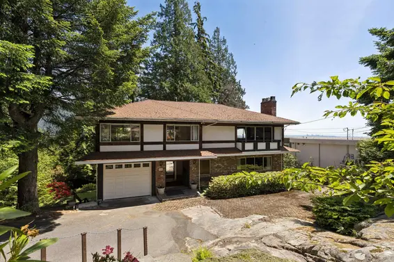 615 Ballantree Road, West Vancouver