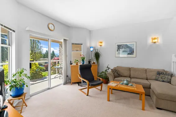 A 450 West 6Th Street, North Vancouver For Sale - image 7