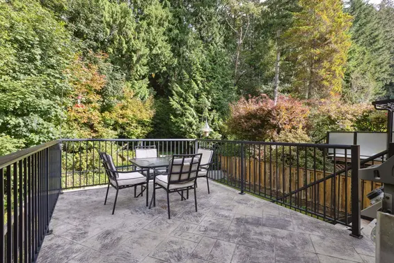 1520 Burrill Avenue, North Vancouver For Sale - image 31