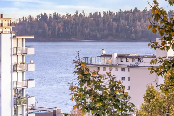 804 1930 Marine Drive, West Vancouver
