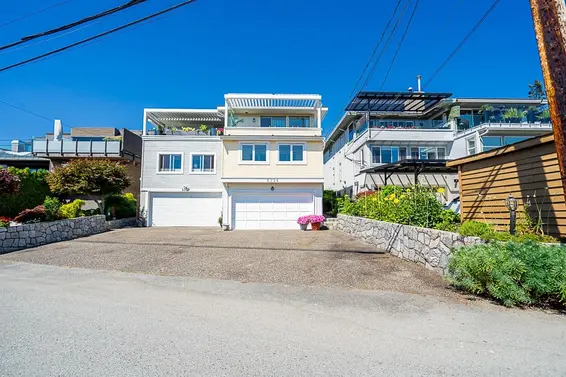 2336 Marine Drive, West Vancouver For Sale - image 31